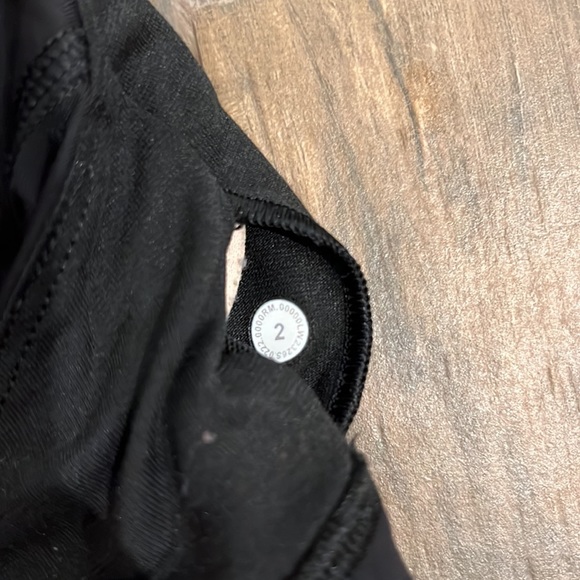 Black Lululemon Sports Bra - Picture 3 of 3